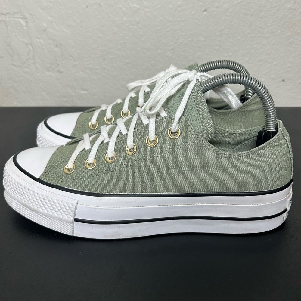 Converse Chuck Taylor’s platform, Olive colored women’s shoes size 8 - Picture 3 of 6